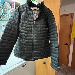 Columbia Black Puffer Jacket with Quilted Design